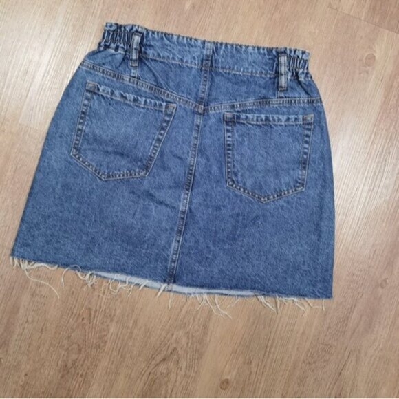 Garage distressed denim jean mini skirt - Picture 3 of 4